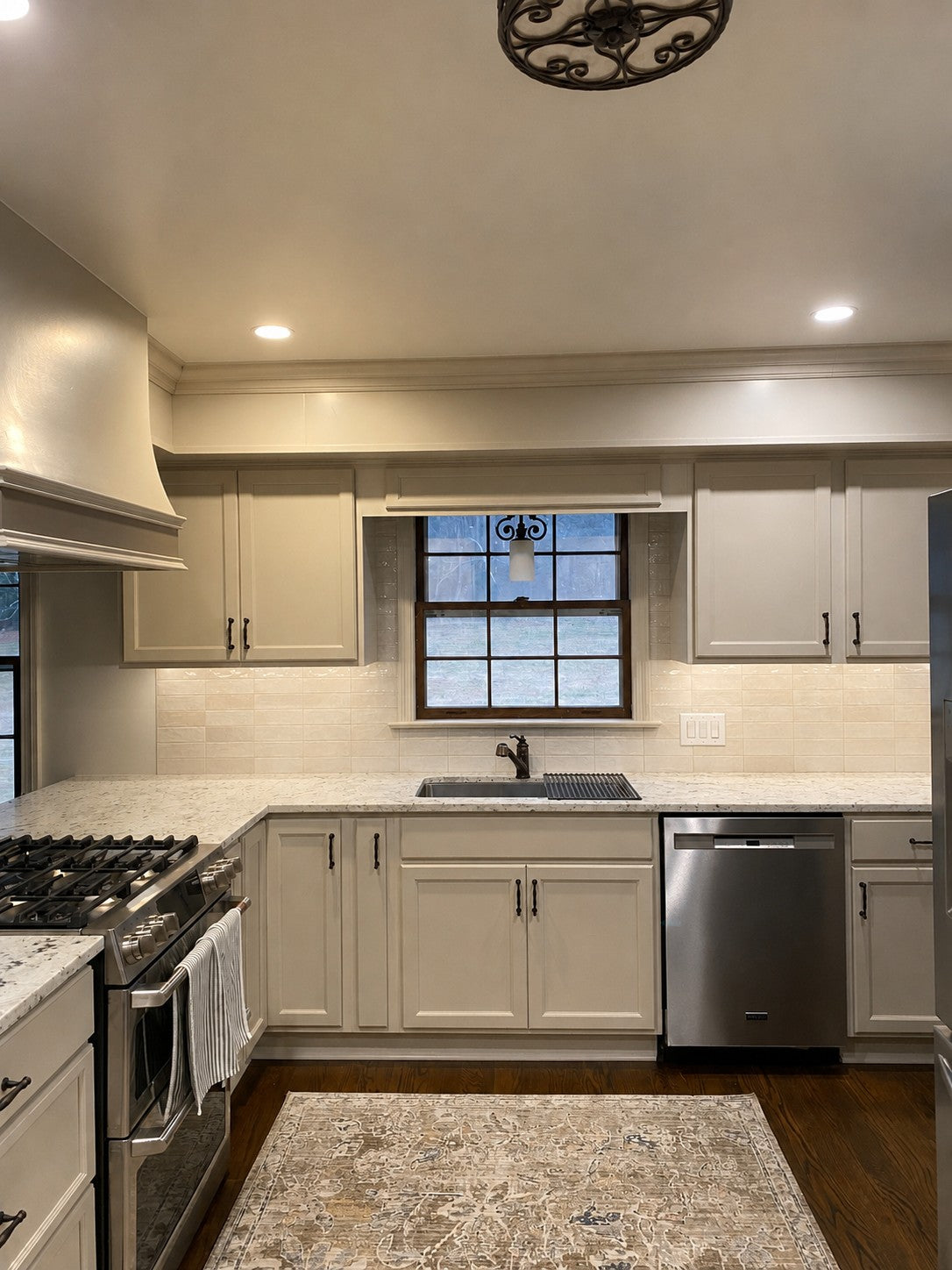 Custom Alabaster Kitchen Sink Cabinets Cabinet Warehouse