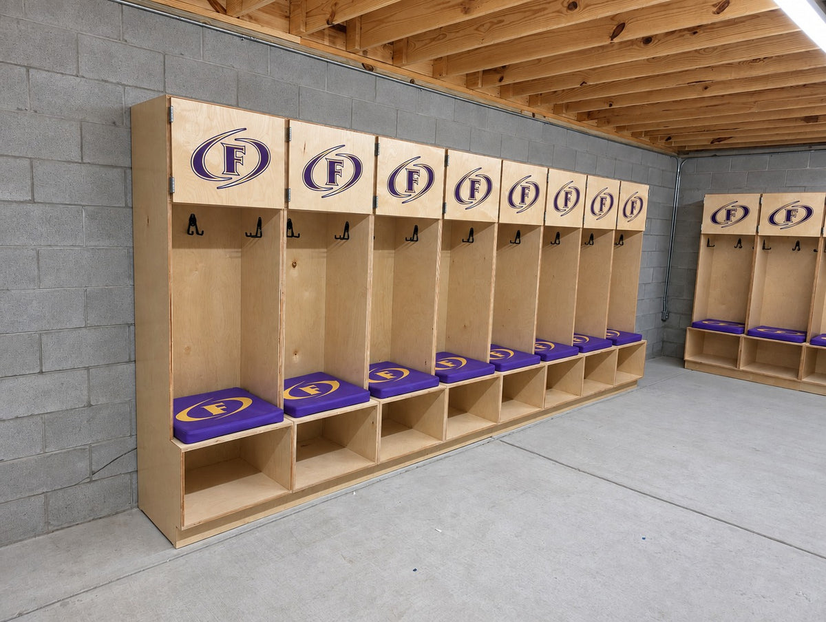 lockers 3